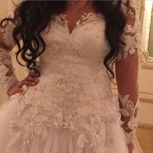 Wedding dress